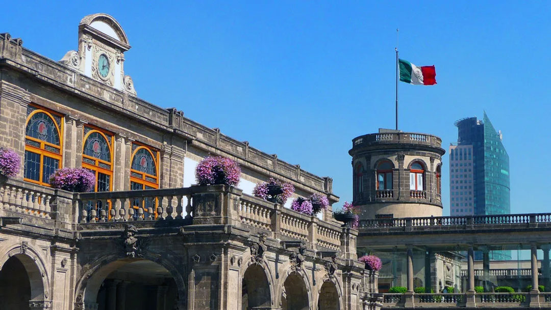 Mexico City cultural tours, Frida Kahlo Museum tour, Chapultepec Castle tour, Coyoacan tour Mexico City, Mexico City art and culture tours, Mexico City sightseeing tour, Frida Kahlo house tickets, Best Mexico City tours, Mexico City day trips, Mexico City guided tours